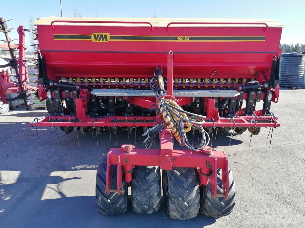 VM 400 DS Kombinované secí stroje