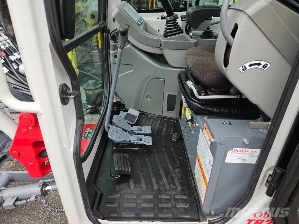 Takeuchi TB 225 Mini rýpadla < 7t