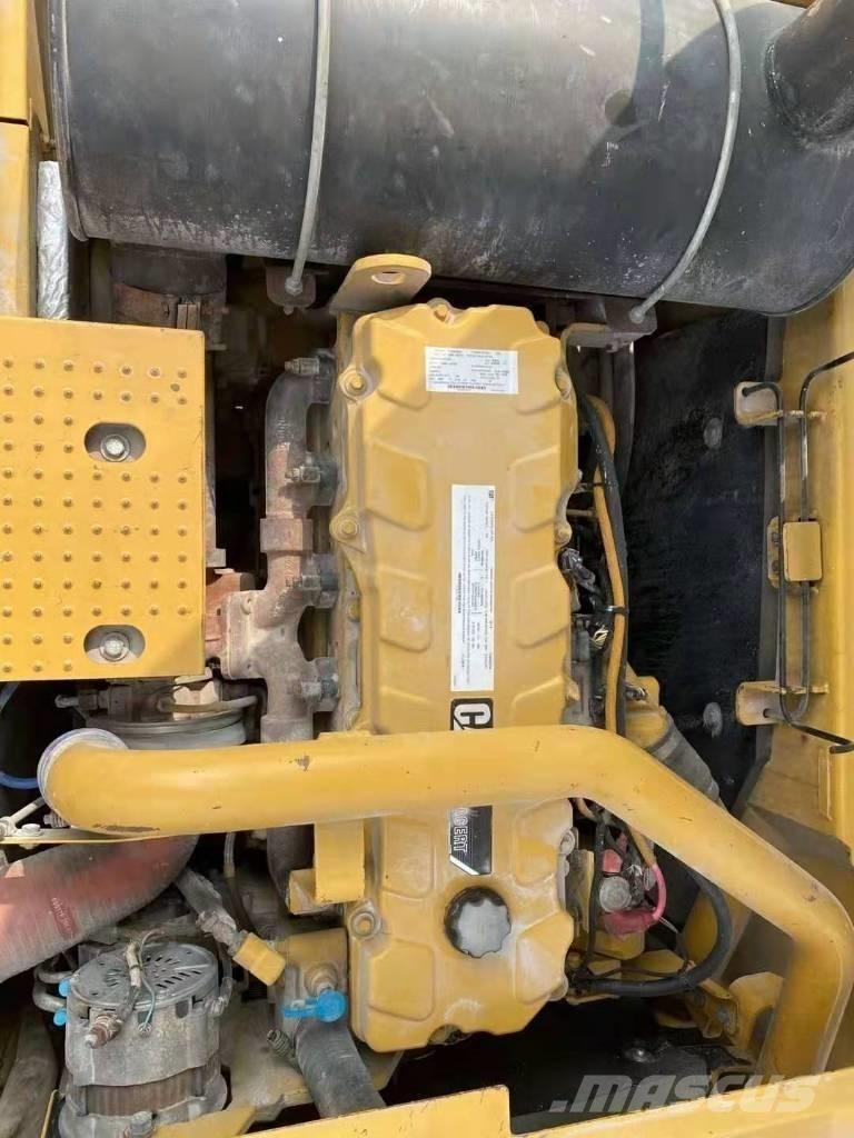 CAT 336 D Pásová rýpadla