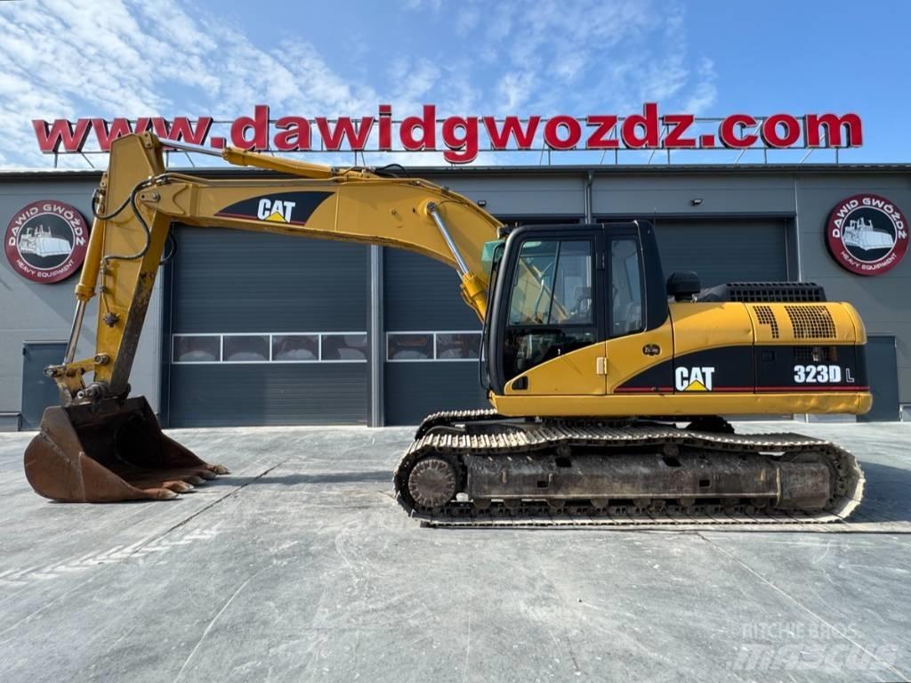 CAT 323 D L Pásová rýpadla