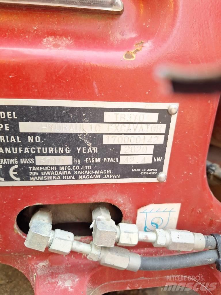 Takeuchi TB 370 Midi rýpadla 7t - 12t