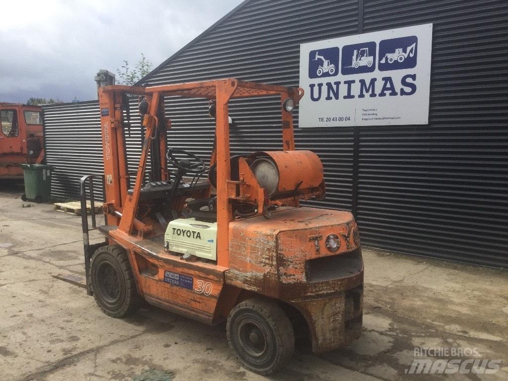 Toyota FG 30 LPG vozíky