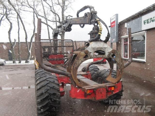 Farmi VARIO 121 Vyvážecí traktory
