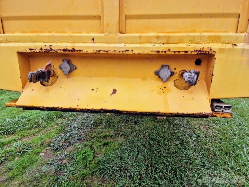 Fruehauf 1 Návěsy na přepravu automobilů