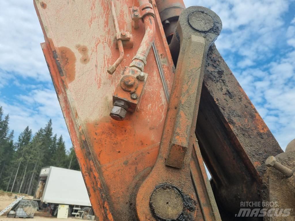 Hitachi ZX 350 LC-6 Pásová rýpadla