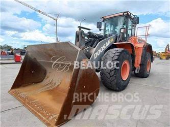 Doosan DL450 Kolové nakladače