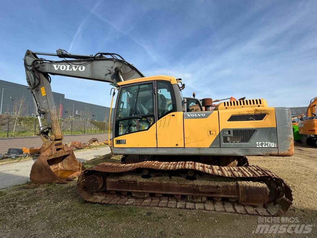 Volvo EC220DL Pásová rýpadla