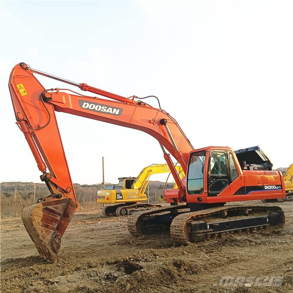 Doosan DH 300 LC-7 Pásová rýpadla