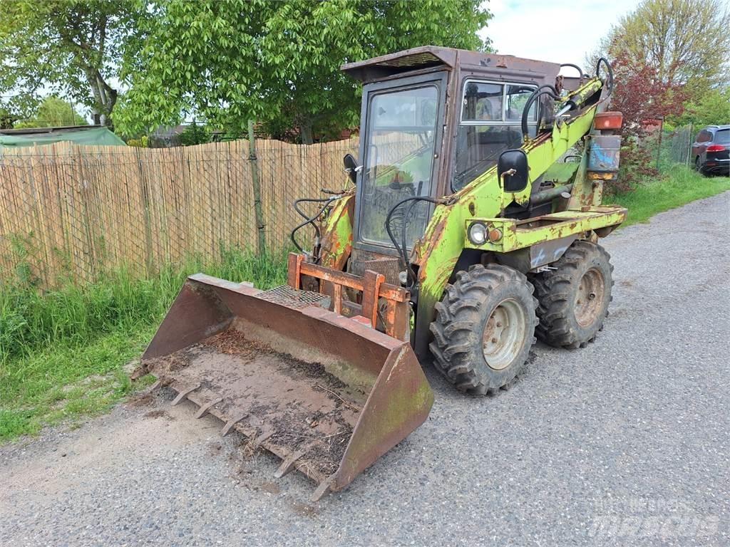  UNC 060 4X4 Stavebnictví - ostatní
