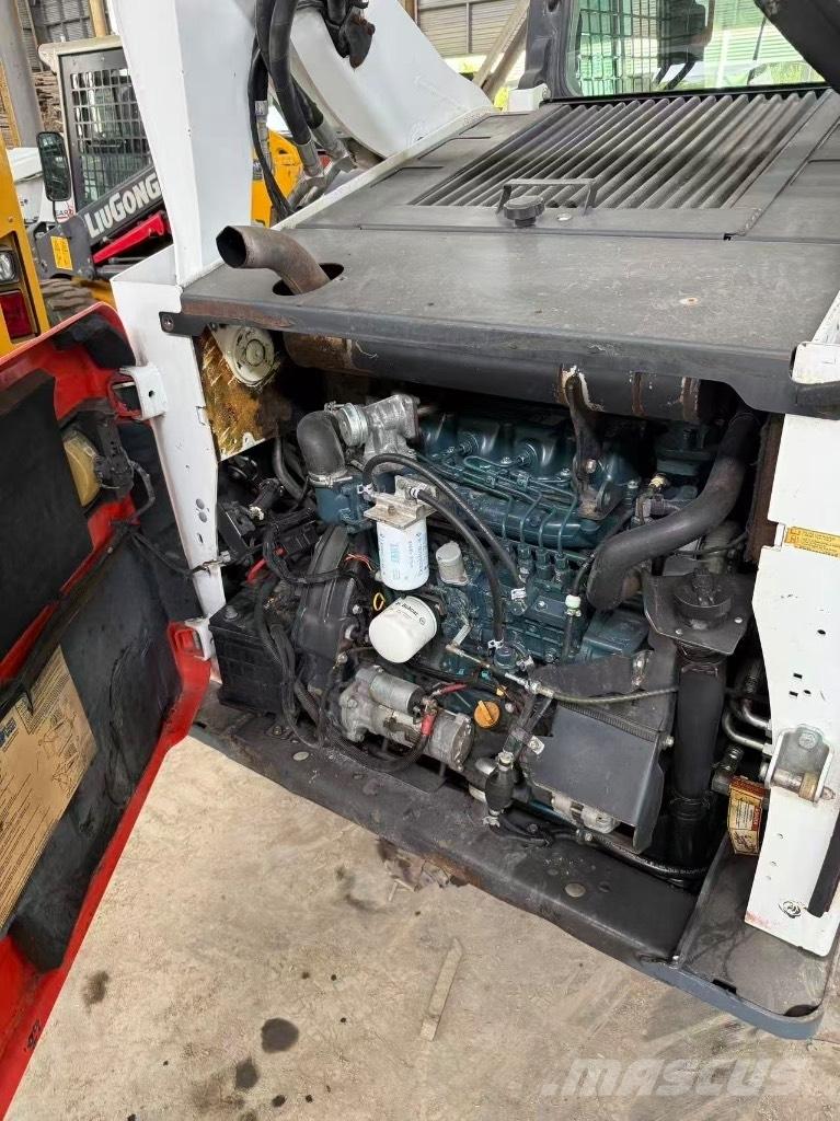 Bobcat S 770 Smykem řízené nakladače