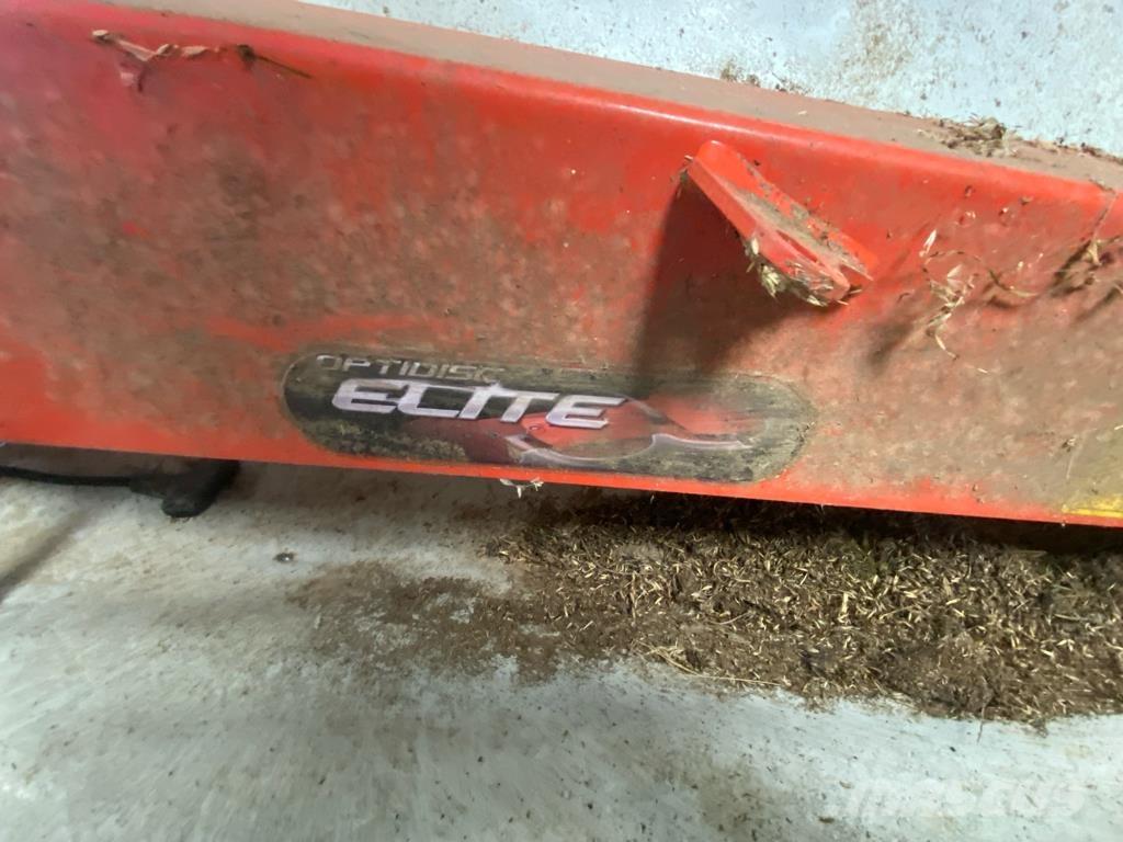 Kuhn GMD 3111 ff Žací stroje