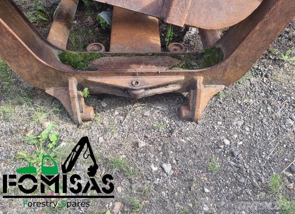 Valmet 840.2 Bunks Lesní jeřáby