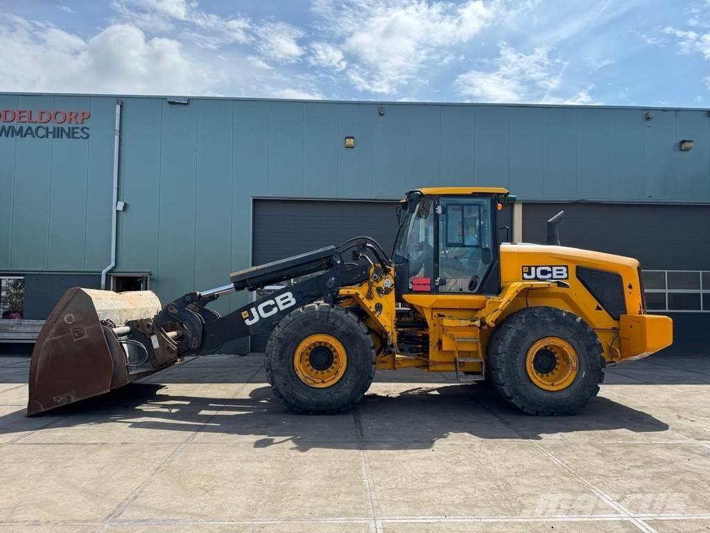 JCB 457 Kolové nakladače