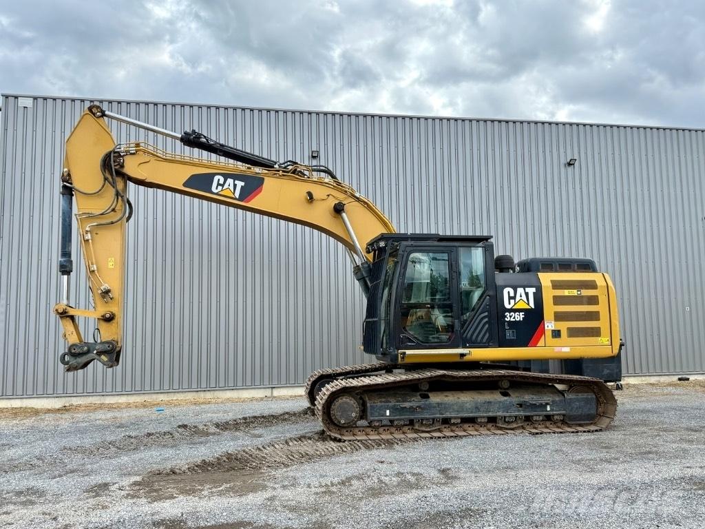 CAT 326 F L Pásová rýpadla