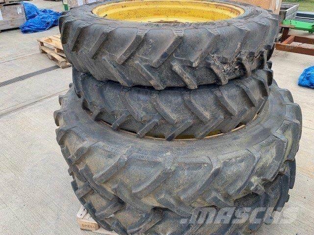  270/95R36 Pneumatiky, kola a ráfky