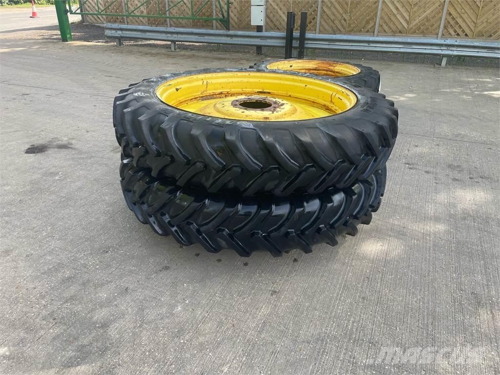  340/85R48 Pneumatiky, kola a ráfky