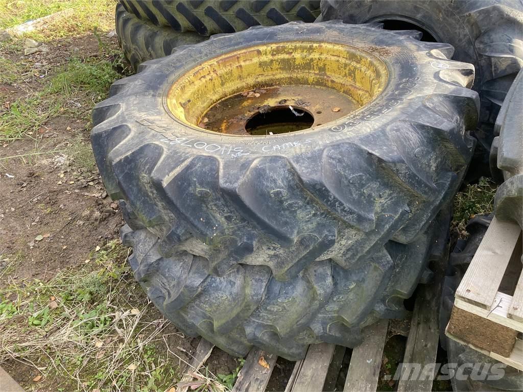  380/85R30 Pneumatiky, kola a ráfky