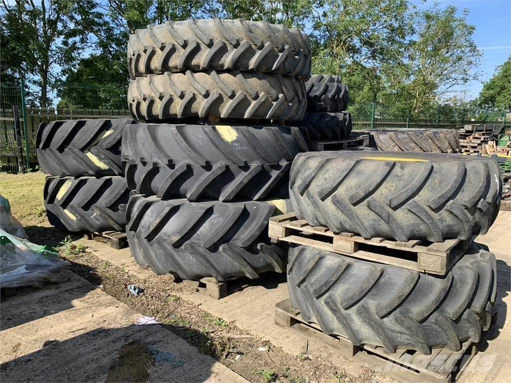  380/90R46 Pneumatiky, kola a ráfky