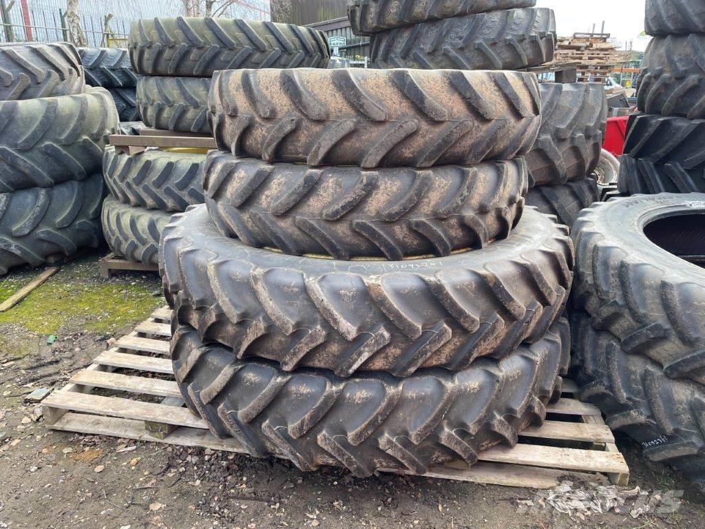  380/90R50 Pneumatiky, kola a ráfky