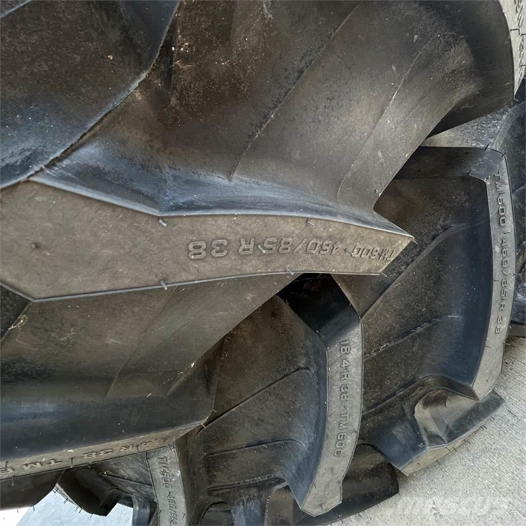  420/85R24 Pneumatiky, kola a ráfky
