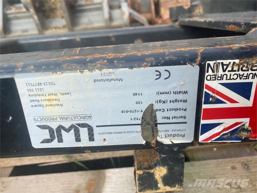  ADAPTOR PLATE Teleskopické nakladače pro zemědělství