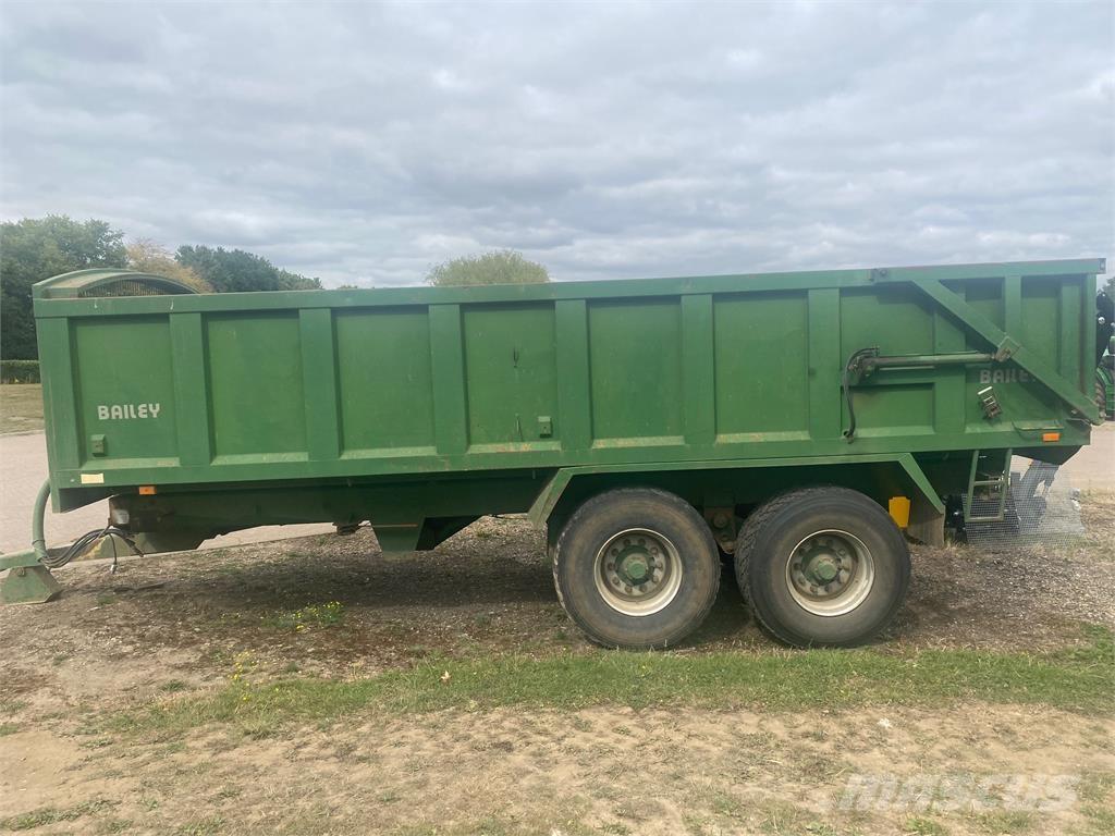 Bailey ROOT14 Přívěsy pro různé účely