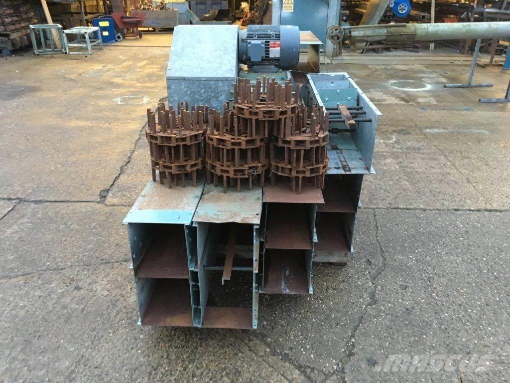  Carier C8 F&R Další