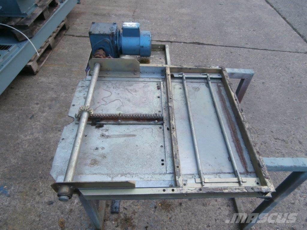  Carier SLIDE Další