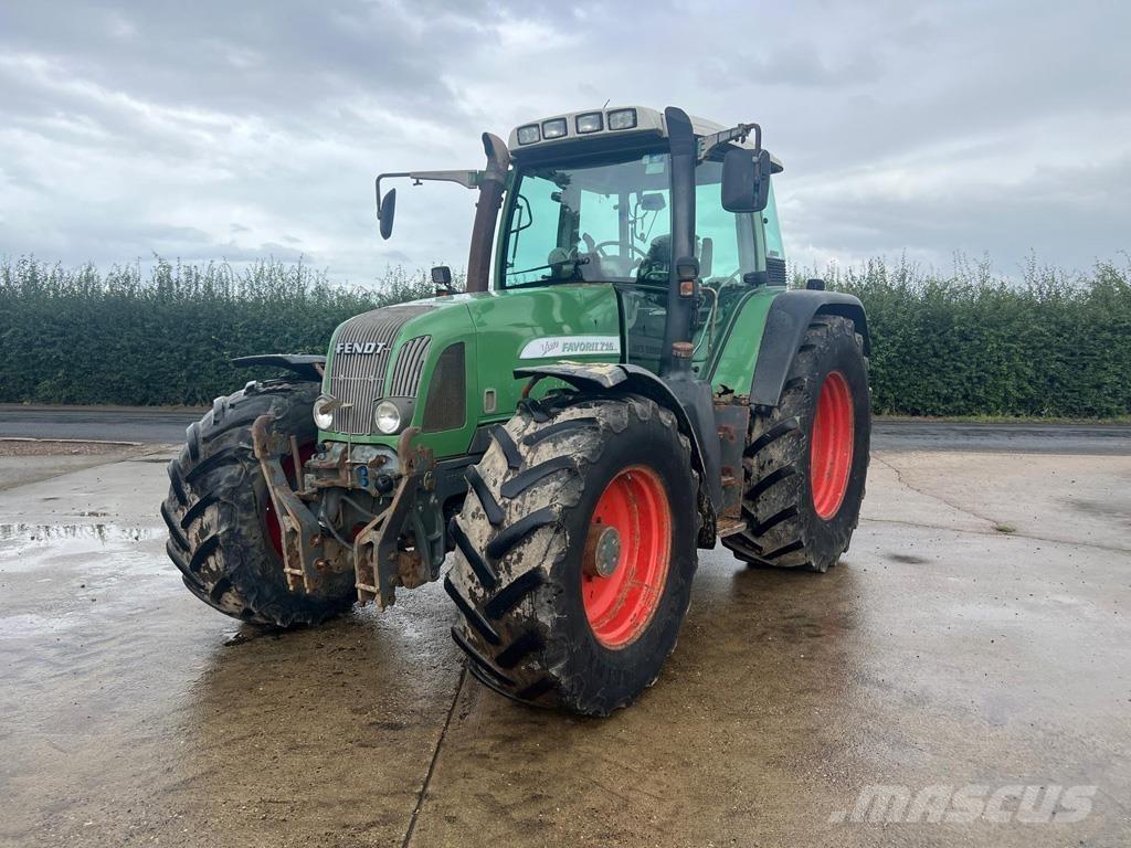 Fendt 716 VARIO Traktory