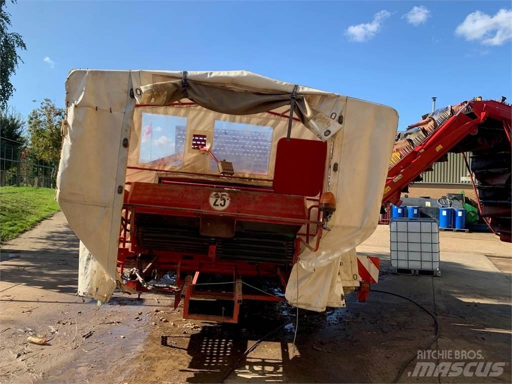 Grimme GT170S Bramborové kombajny / sklízeče