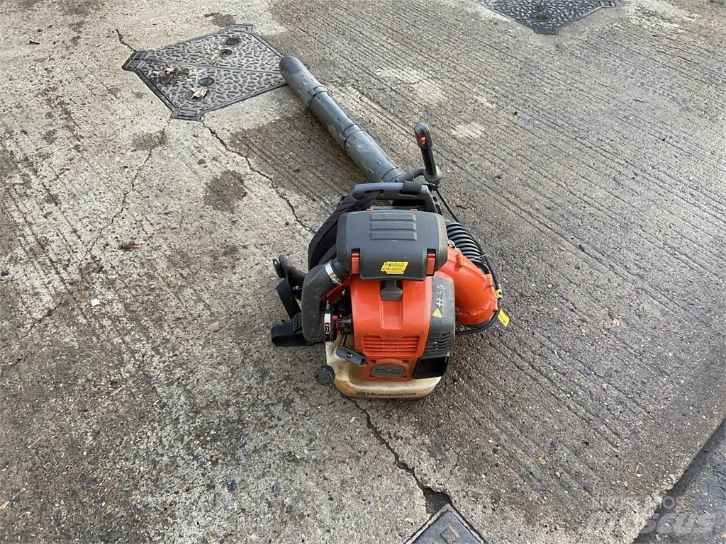 Husqvarna 570BTS Další