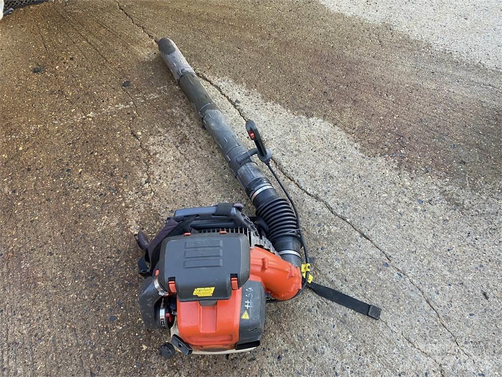 Husqvarna 570BTS Další
