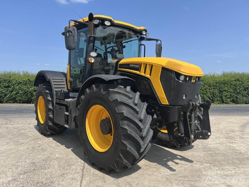 JCB 4220 FASTRAC Traktory