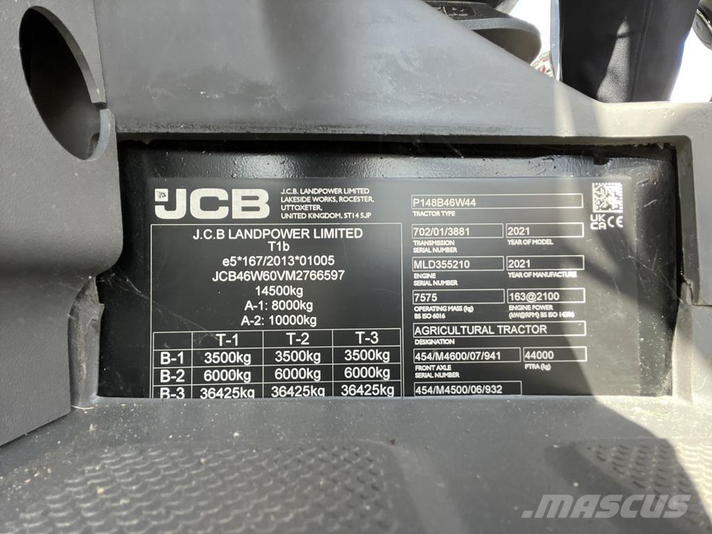 JCB 4220 FASTRAC Traktory