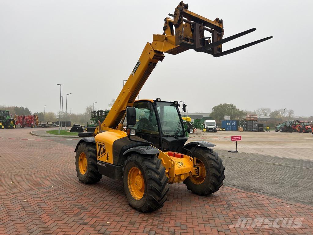 JCB 530-70 Teleskopické nakladače pro zemědělství