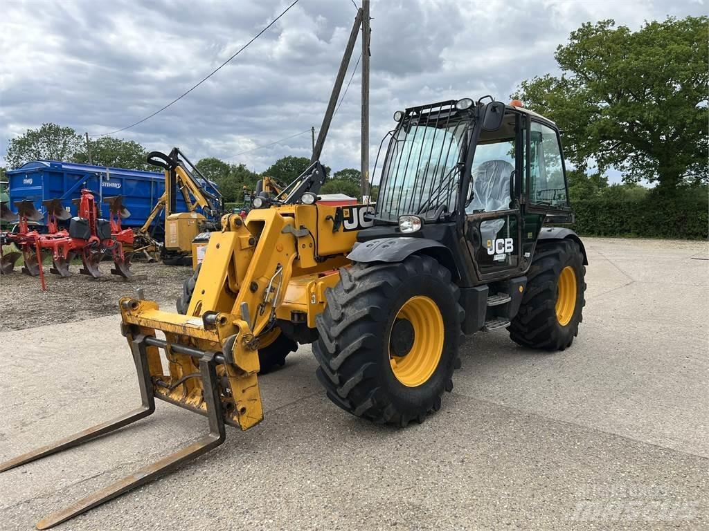 JCB 541-70 Teleskopické nakladače pro zemědělství