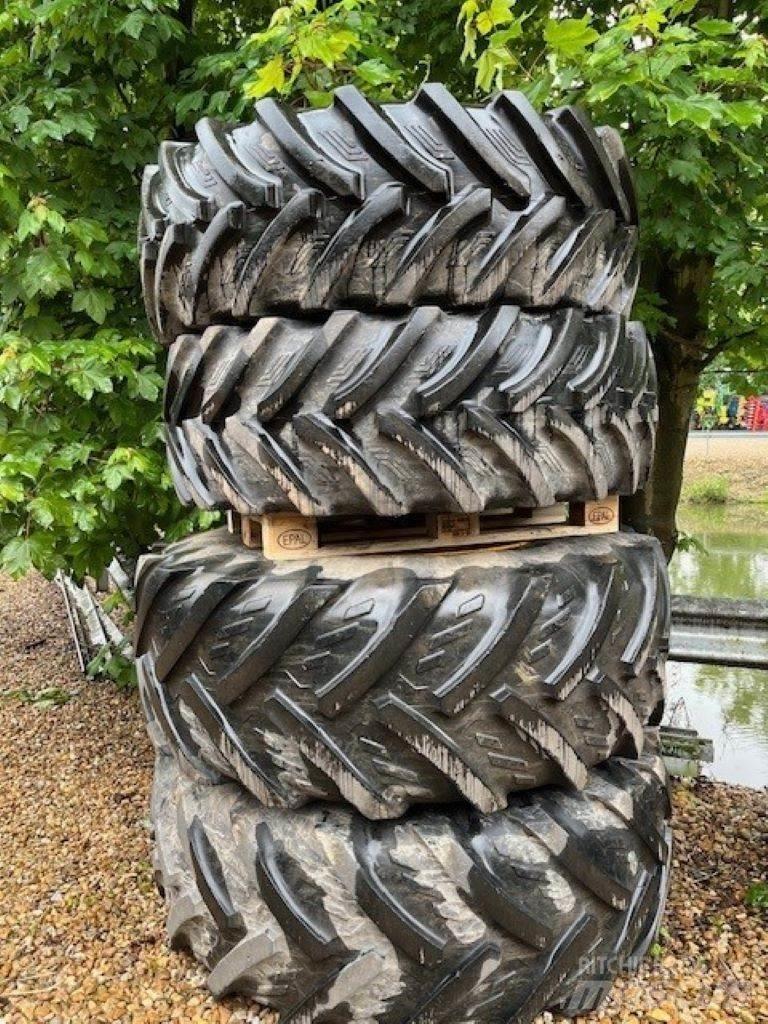 JCB WHEELS Pneumatiky, kola a ráfky