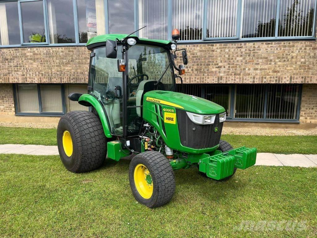 John Deere 4066R Kompaktní traktory