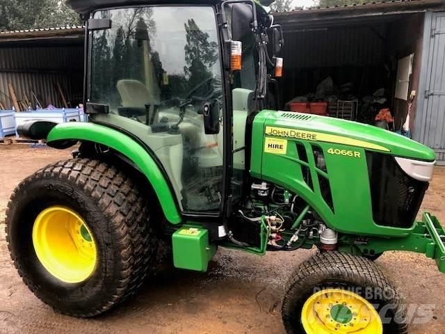 John Deere 4066R Kompaktní traktory