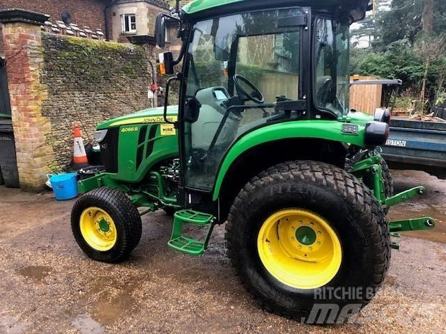 John Deere 4066R Kompaktní traktory