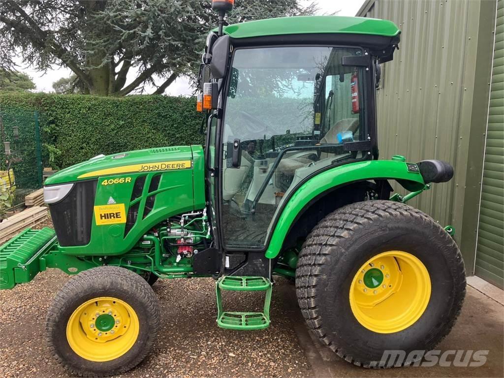 John Deere 4066R Kompaktní traktory