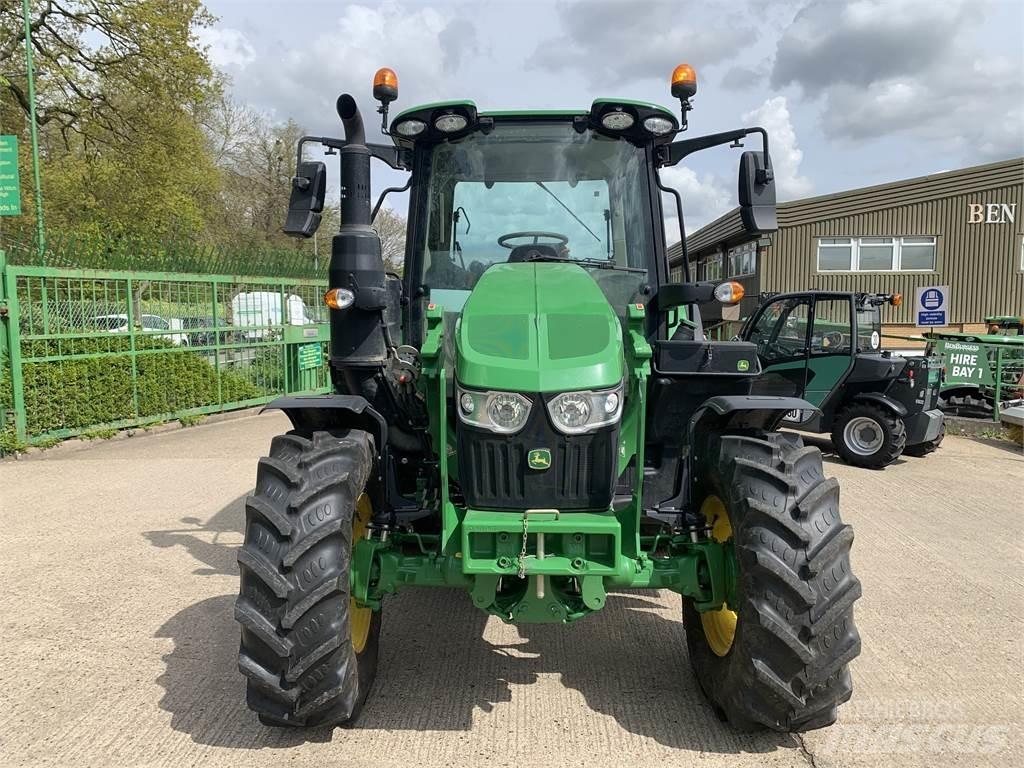 John Deere 6120M Další