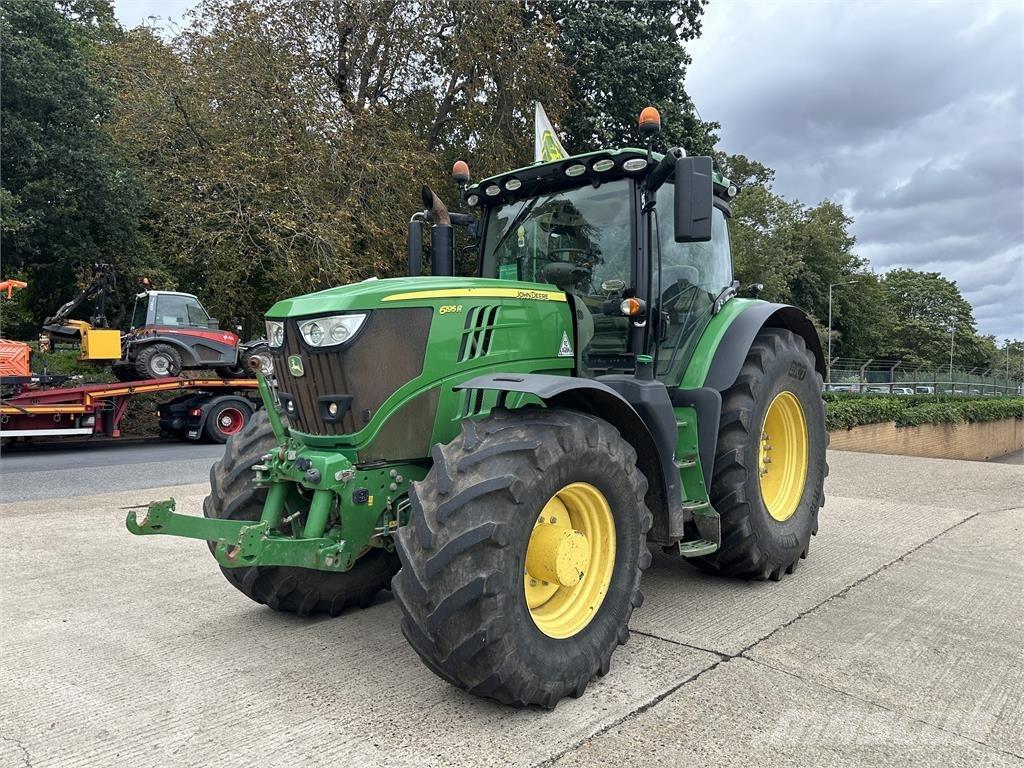 John Deere 6195R Traktory