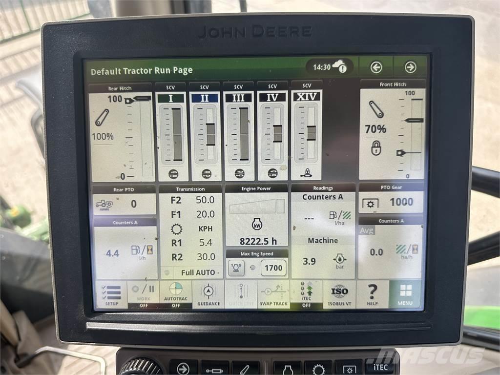 John Deere 6215R Traktory