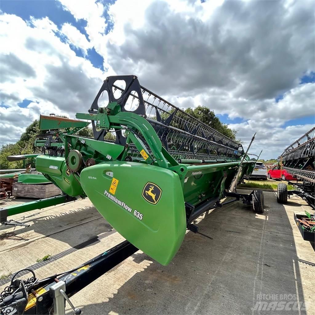 John Deere 635PF Sklízecí mlátičky