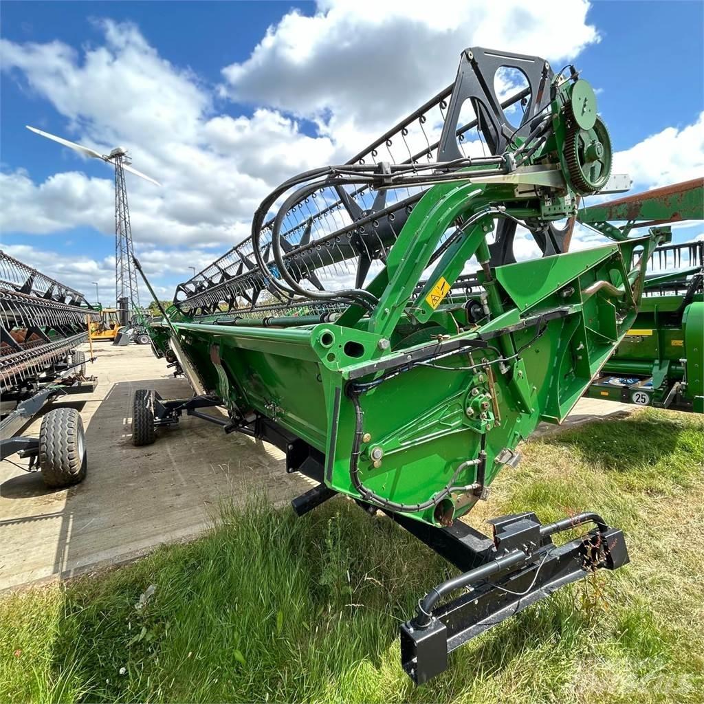 John Deere 635PF Sklízecí mlátičky