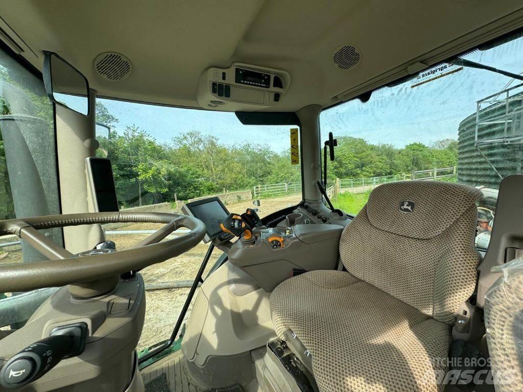John Deere 6R130 Další