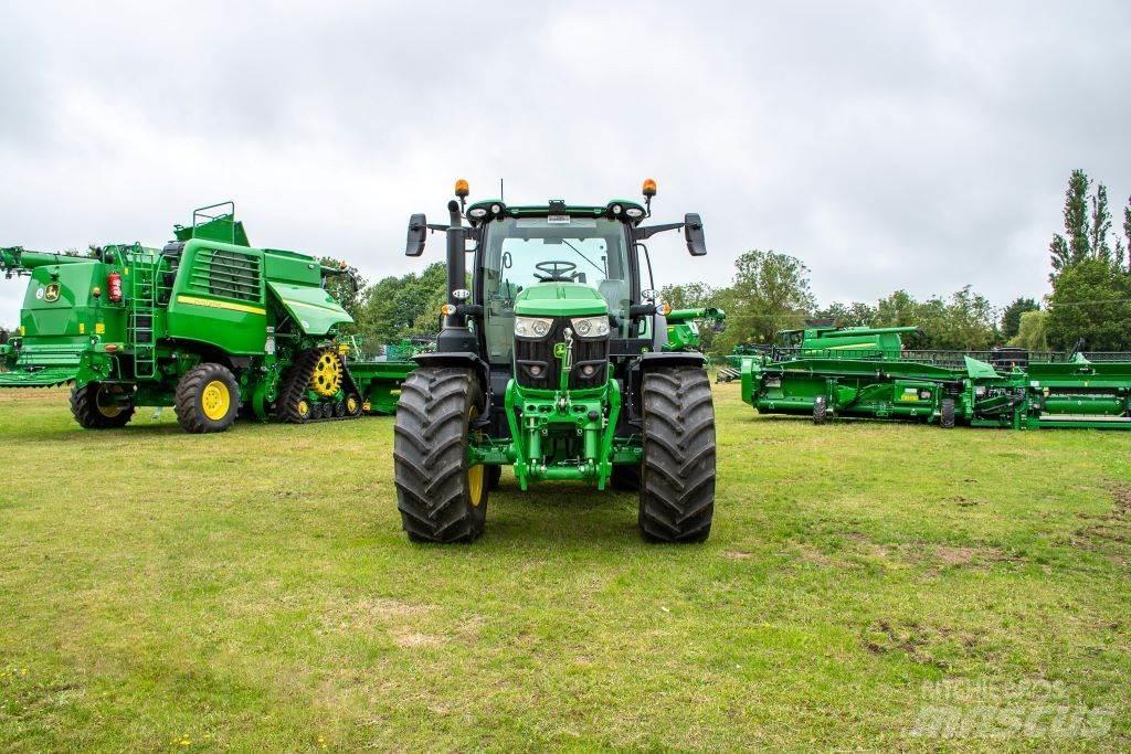 John Deere 6R155 Traktory