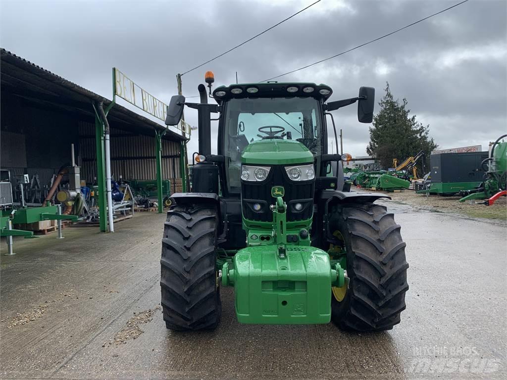 John Deere 6R185 Traktory