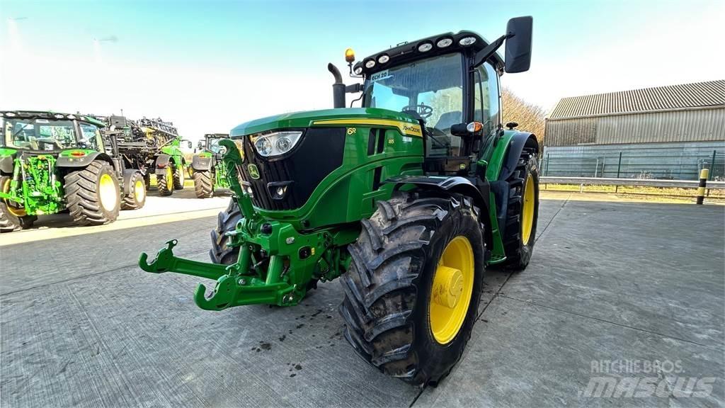 John Deere 6R185 Traktory